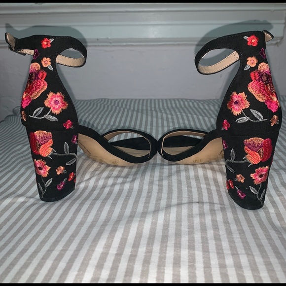 INC Suede Floral Heels - Picture 5 of 5